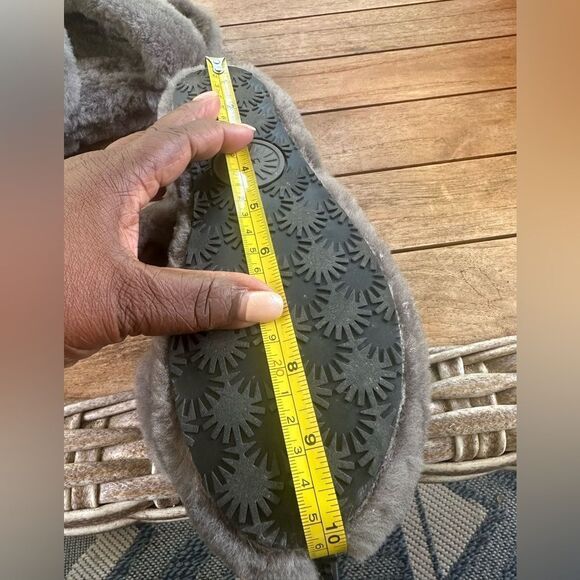 UGG (WMNS) UGG Fuzz Yeah 'Grey' 1104662-CHRC 9 - Picture 7 of 7